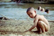 Niño en Tailandia